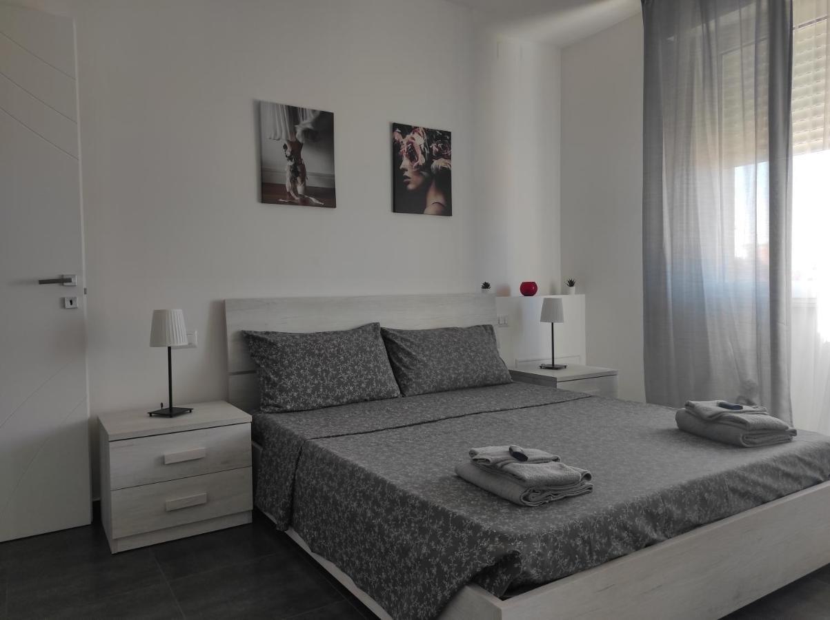 Apartamento La Terrazza Falconara Marittima Exterior foto